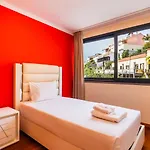 Guestready - Tyler House In