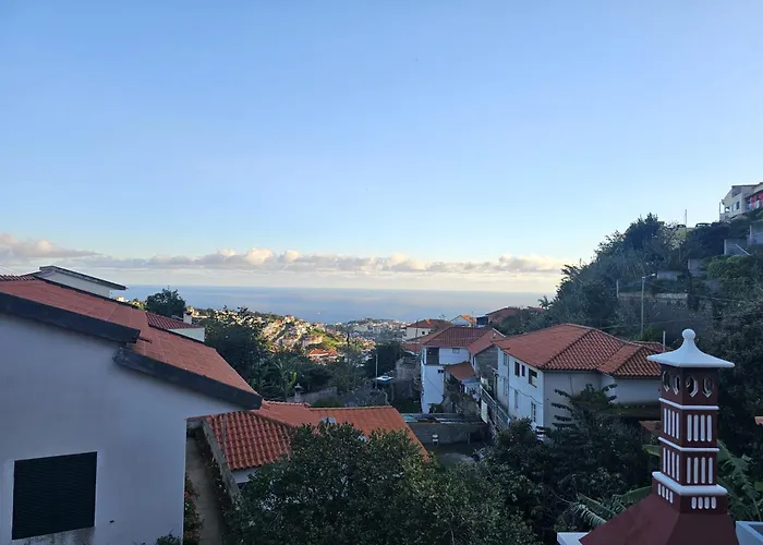 別荘 Tyler House *