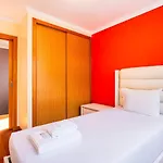 Guestready - Tyler House In Guest house Funchal (Madeira)