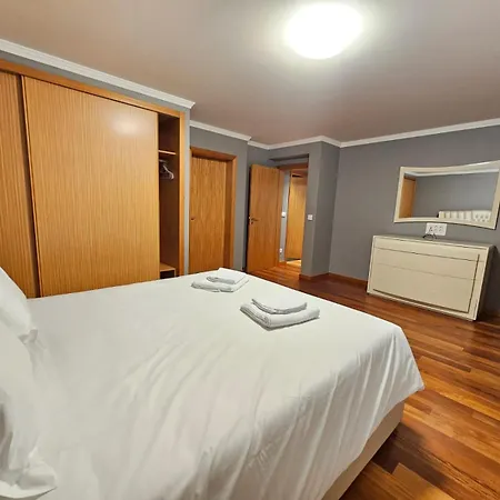 Semesterbostad Tyler House Funchal (Madeira)