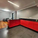 Konukevi Guestready - Tyler House In