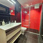 Konukevi Guestready - Tyler House In 3*
